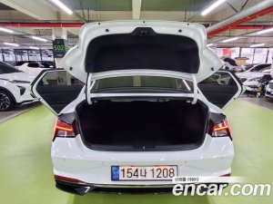 Hyundai AVANTE 1.6 2021 года из Южной Кореи