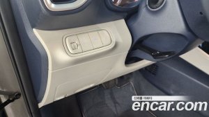 Hyundai Venue 1.6 Flux 2020 года из Южной Кореи