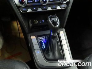 Hyundai AVANTE 1.6 2020 года из Южной Кореи