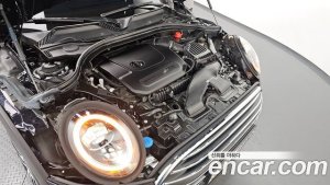 Mini Clubman Savile Row Edition 2020 года из Южной Кореи