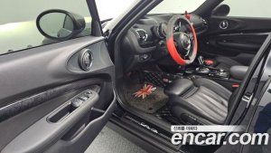 Mini Clubman Savile Row Edition 2020 года из Южной Кореи