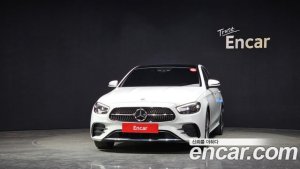 Mercedes-Benz E-Class E350 4MATIC AMG Line 2021 года из Южной Кореи