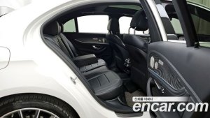 Mercedes-Benz E-Class E350 4MATIC AMG Line 2021 года из Южной Кореи