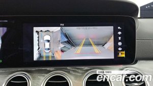 Mercedes-Benz E-Class E350 4MATIC AMG Line 2021 года из Южной Кореи