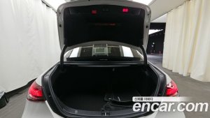 Mercedes-Benz E-Class E350 4MATIC AMG Line 2021 года из Южной Кореи