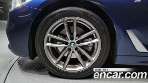 BMW 5-Series 520i M Sport 2020 года из Южной Кореи