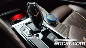 BMW 5-Series 520i M Sport 2020 года из Южной Кореи