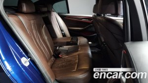 BMW 5-Series 520i M Sport 2020 года из Южной Кореи