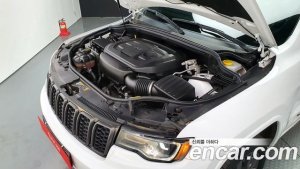 Jeep Cherokee 3.6 80th Anniversary Edition 2021 года из Южной Кореи
