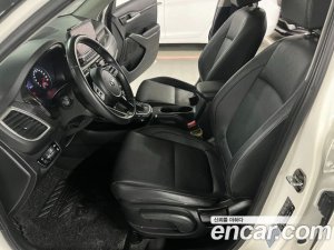 Kia Seltos Дизель 1.6 2WD 2022 года из Южной Кореи