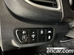 Kia Seltos Дизель 1.6 2WD 2022 года из Южной Кореи