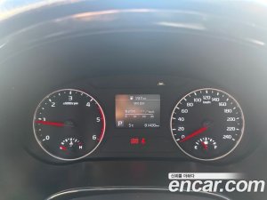 Kia Seltos Дизель 1.6 2WD 2021 года из Южной Кореи