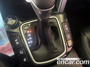 Kia Seltos Дизель 1.6 2WD 2021 года из Южной Кореи
