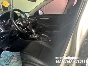 Kia Seltos Дизель 1.6 2WD 2021 года из Южной Кореи