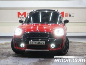 Mini Countryman ALL4 2020 года из Южной Кореи