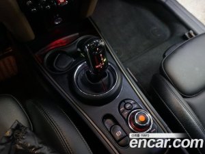 Mini Countryman ALL4 2020 года из Южной Кореи