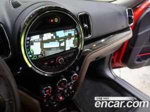 Mini Countryman ALL4 2020 года из Южной Кореи