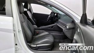 Hyundai AVANTE 1.6 2021 года из Южной Кореи