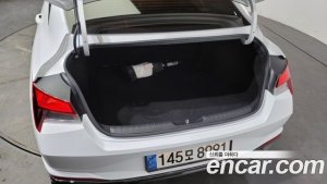 Hyundai AVANTE 1.6 2021 года из Южной Кореи