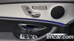 Mercedes-Benz E-Class E250 Avantgarde 2021 года из Южной Кореи