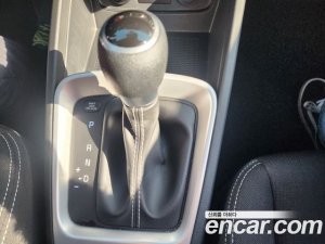 Hyundai Venue 1.6 Smart 2020 года из Южной Кореи