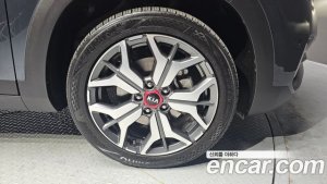 Kia Seltos Бензин 1.6 Turbo 2WD 2022 года из Южной Кореи