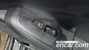 Kia Seltos Бензин 1.6 Turbo 2WD 2022 года из Южной Кореи