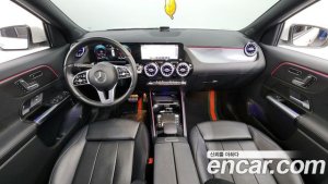 Mercedes-Benz GLA-Class GLA220 2021 года из Южной Кореи