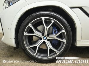 BMW X6 xDrive40i M Sport 2021 года из Южной Кореи
