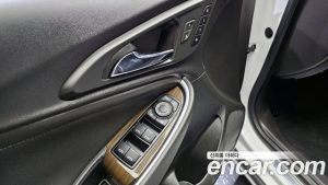 ChevroletGMDaewoo Malibu 1.3 Turbo Premium 2020 года из Южной Кореи