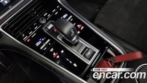 Porsche Panamera 4.0 GTS 2019 года из Южной Кореи