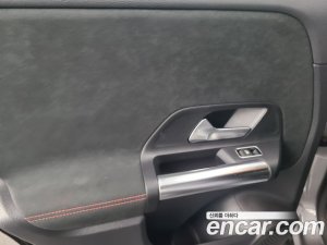 Mercedes-Benz GLA-Class GLA250 4MATIC 2020 года из Южной Кореи