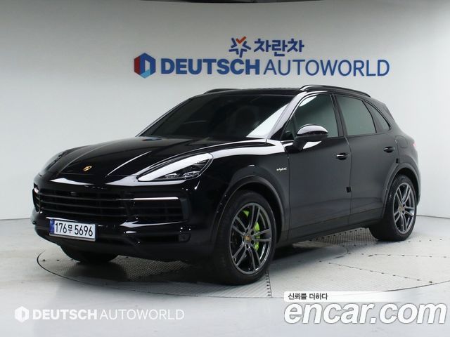 Porsche Cayenne 3.0 E-하이브리드 2020 года из Кореи