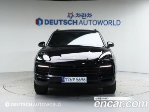 Porsche Cayenne 3.0 E-하이브리드 2020 года из Южной Кореи