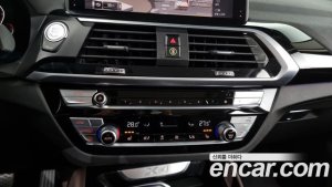 BMW X4 xDrive20i xLine 2020 года из Южной Кореи
