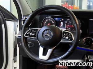Mercedes-Benz E-Class E220d Avantgarde 2020 года из Южной Кореи