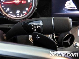 Mercedes-Benz E-Class E220d Avantgarde 2020 года из Южной Кореи