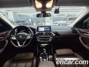 BMW X4 xDrive20i xLine 2020 года из Южной Кореи