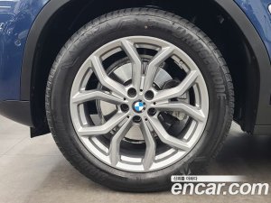 BMW X4 xDrive20i xLine 2020 года из Южной Кореи