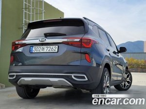 Kia Seltos Дизель 1.6 2WD 2021 года из Южной Кореи