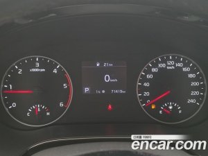 Kia Seltos Дизель 1.6 2WD 2021 года из Южной Кореи