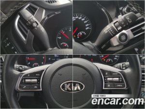 Kia Seltos Дизель 1.6 2WD 2021 года из Южной Кореи