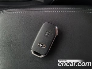 Kia Seltos Дизель 1.6 2WD 2021 года из Южной Кореи