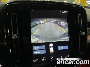 Volvo XC40 B4 R-디자인 2021 года из Южной Кореи
