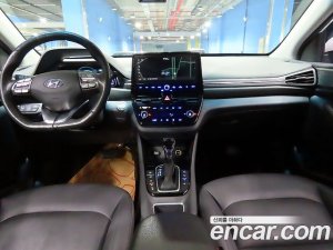 Hyundai Ioniq 1.6 HEV 2020 года из Южной Кореи