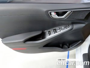 Hyundai Ioniq 1.6 HEV 2020 года из Южной Кореи