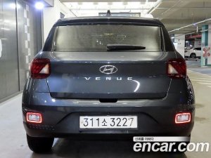 Hyundai Venue 1.6 Flux 2020 года из Южной Кореи