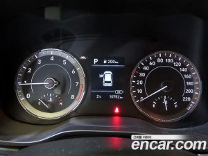 Hyundai Venue 1.6 Flux 2020 года из Южной Кореи