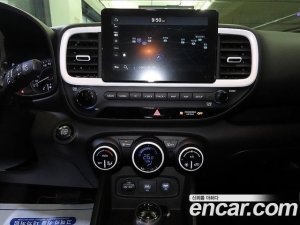 Hyundai Venue 1.6 Flux 2020 года из Южной Кореи