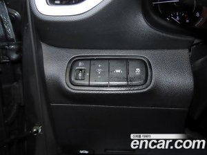 Hyundai Venue 1.6 Flux 2020 года из Южной Кореи